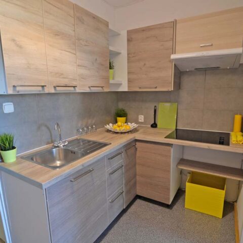 Piccolo cucinotto personale Arredo Deus Design